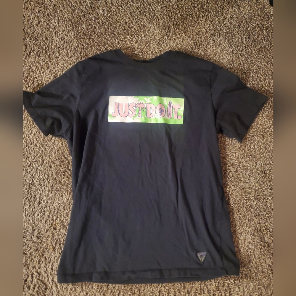 Nike Black T-Shirt with Graphic Print